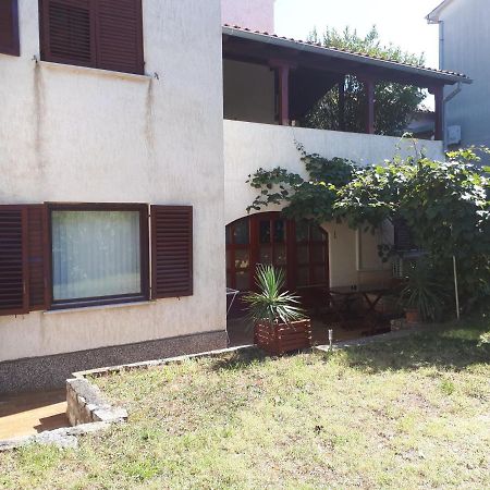 Apartman studio Victoria Apartment Pula Exterior foto